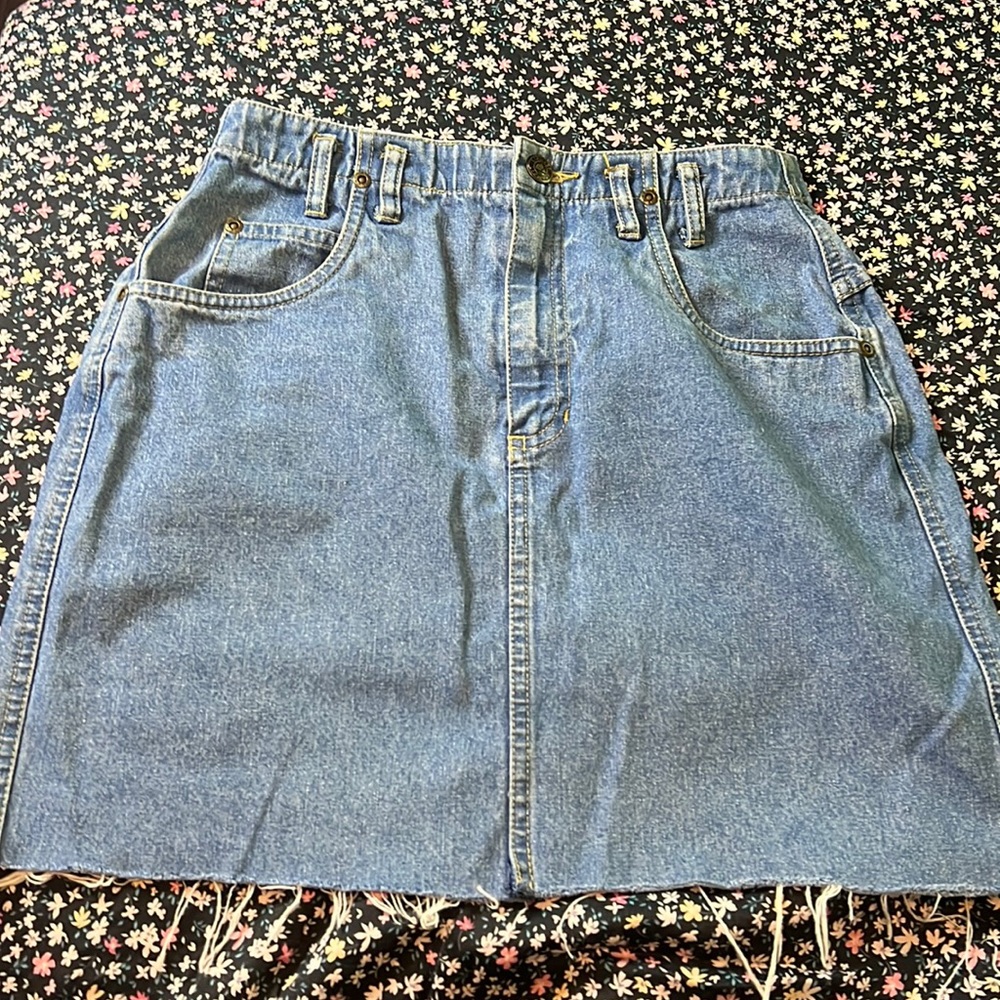 Vintage Liz wear denim mini skirt size 4 petite